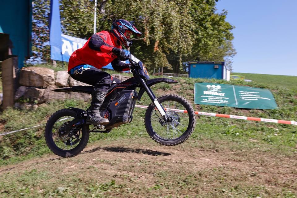 Caofen F80 E Cross10
