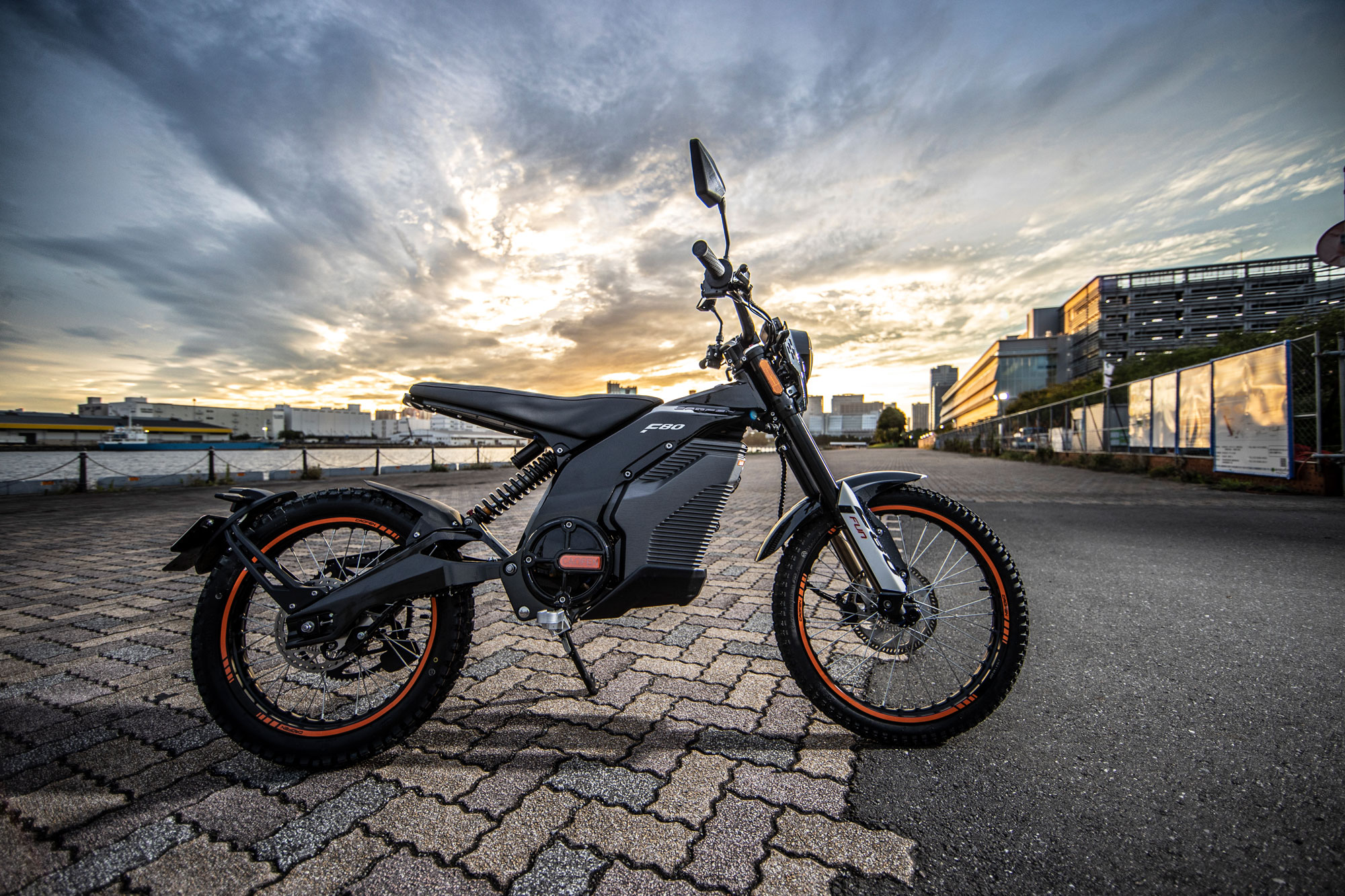 Caofen F80 Street 1
