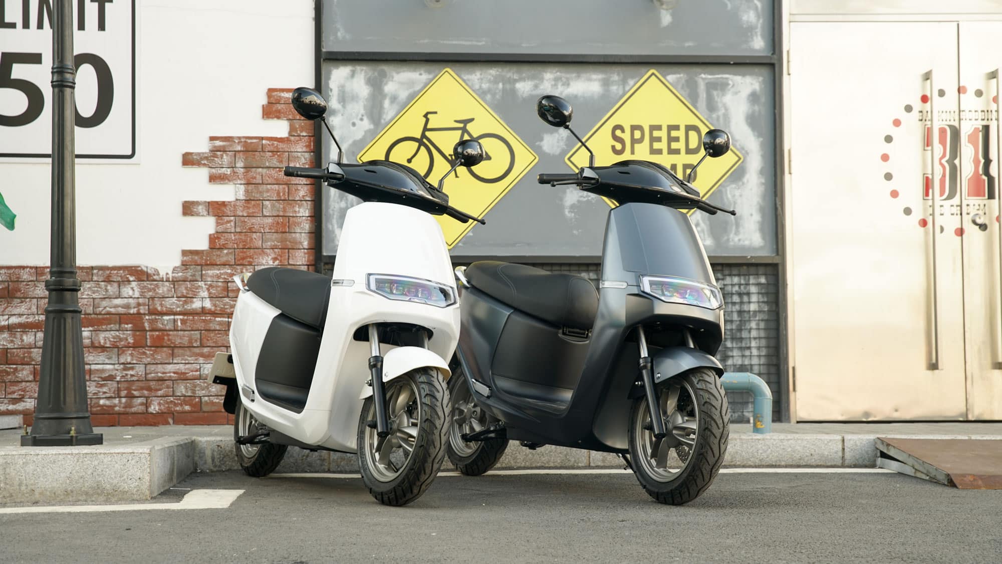 Ecooter E2 Scooter électrique Microcorner E Scooter 5