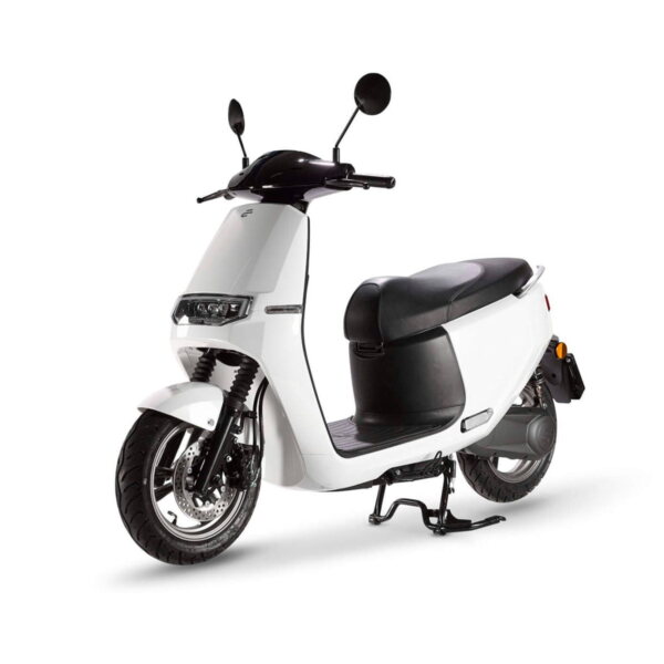 Elektroroller Ecooter E2 White 22.jpg