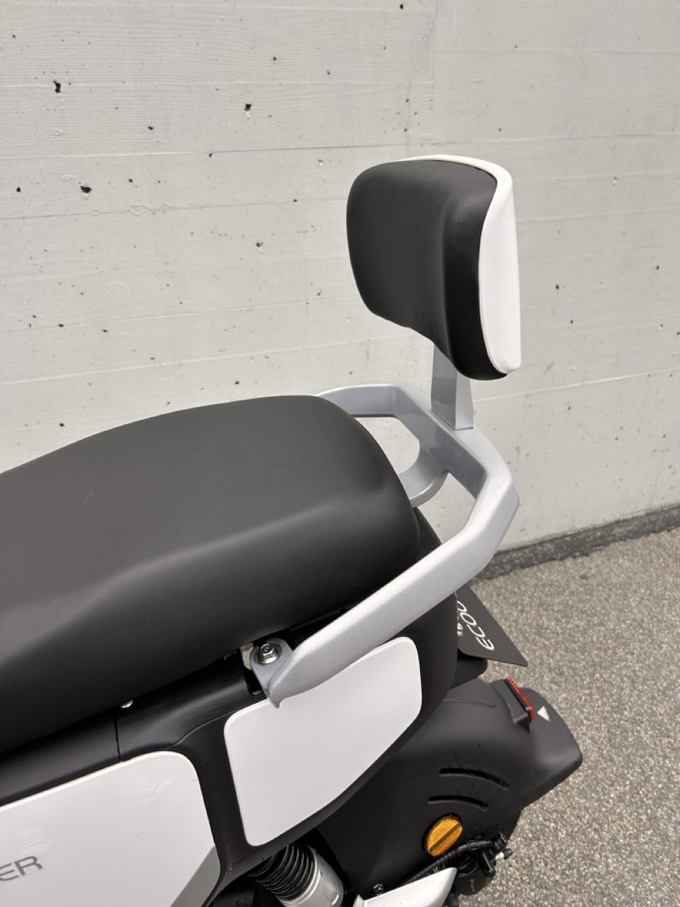 Ecooter M1 Dossier scooter électrique Microcorner