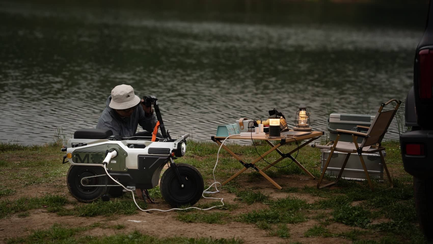 Felo M1 Elektroroller Microcorner E Roller White Yellow Batterie Au Camping