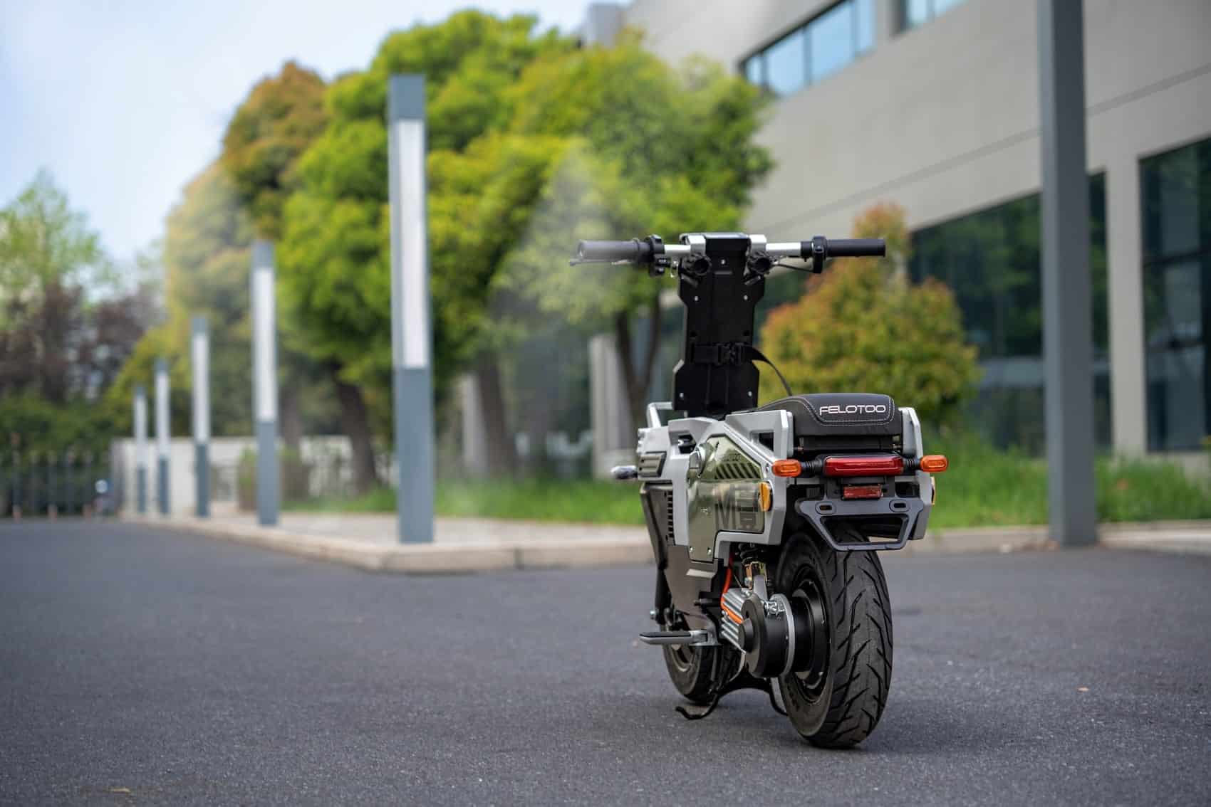 Scooter électrique Felo M1 Microcorner E Roller White Yellow Arrière